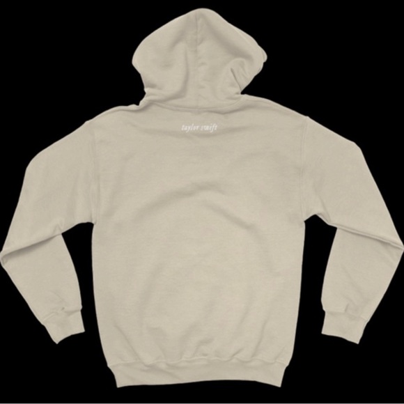 Taylor Swift Hoodie - Picture 2 of 2